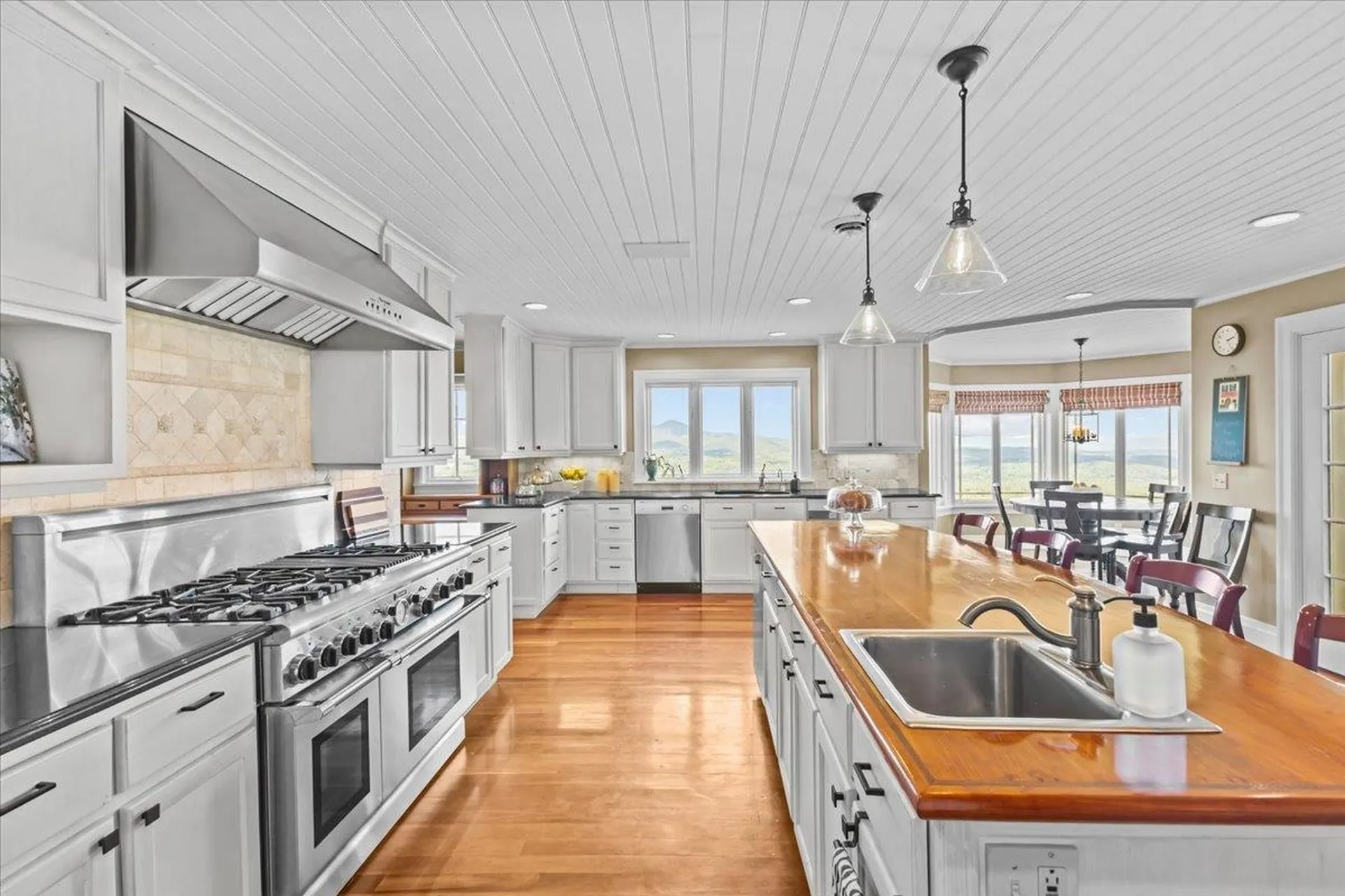 1097 Taber Ridge Road Stowe VT 05672