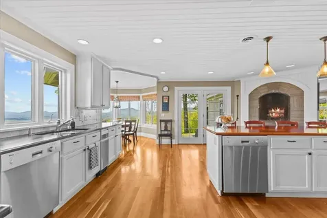 1097 Taber Ridge Road Stowe VT 05672