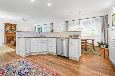 12 Apple Blossom Drive Lebanon NH 03784