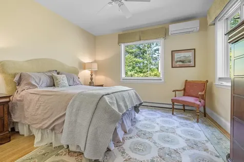 12 Apple Blossom Drive Lebanon NH 03784