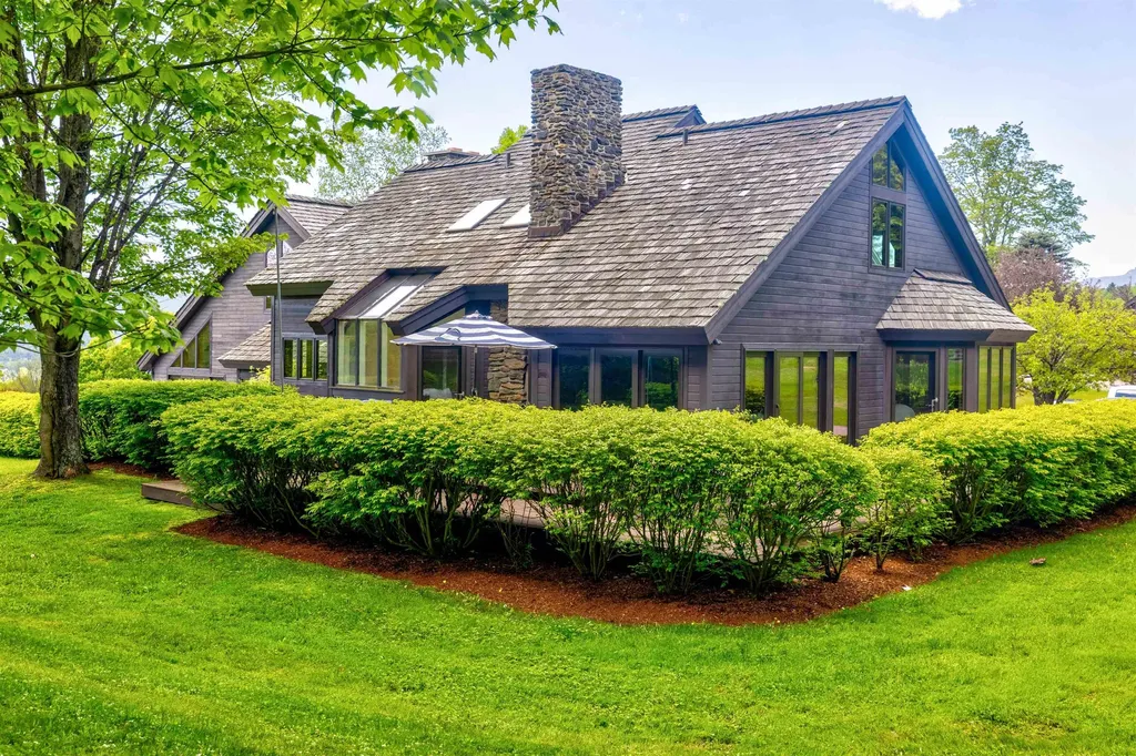 356 Weeks Hill Meadows Stowe VT 05672