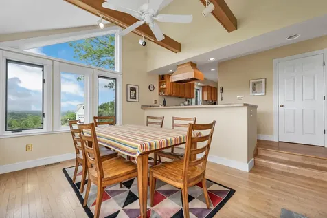 10 Lake View Drive New Hampton NH 03256