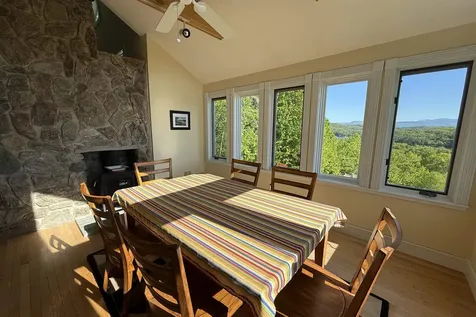 10 Lake View Drive New Hampton NH 03256
