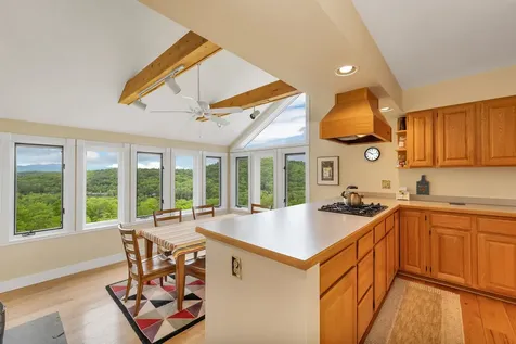 10 Lake View Drive New Hampton NH 03256