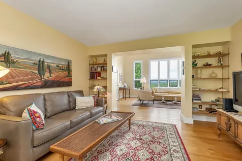 10 Lake View Drive New Hampton NH 03256