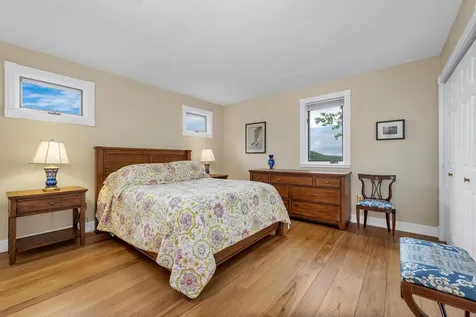 10 Lake View Drive New Hampton NH 03256