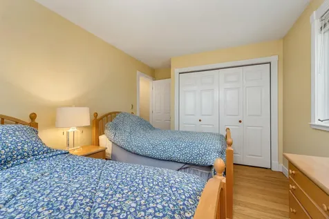 10 Lake View Drive New Hampton NH 03256