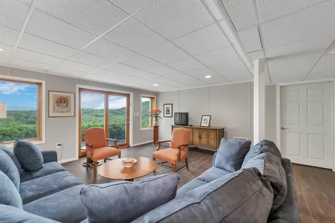 10 Lake View Drive New Hampton NH 03256