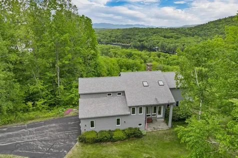 10 Lake View Drive New Hampton NH 03256