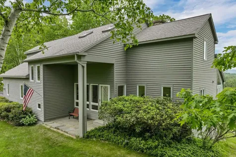 10 Lake View Drive New Hampton NH 03256