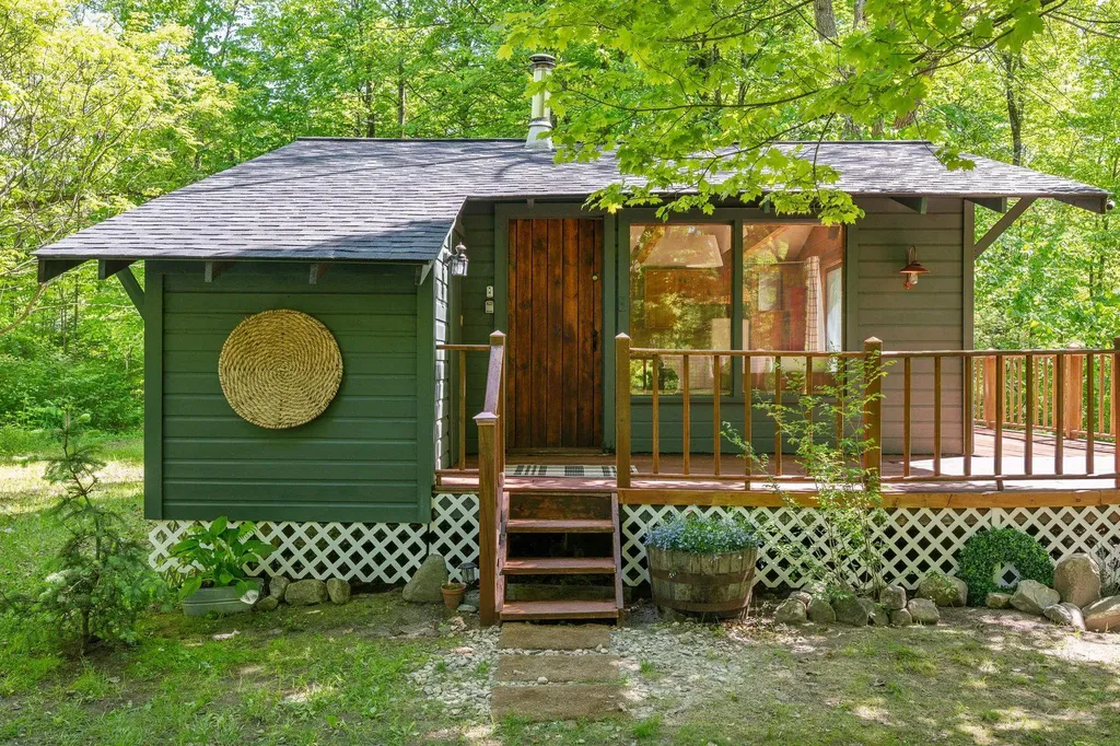 114 Lower Notch Road Bristol VT 05443