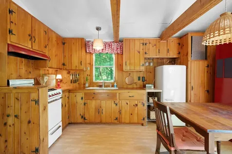114 Lower Notch Road Bristol VT 05443