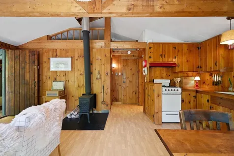 114 Lower Notch Road Bristol VT 05443