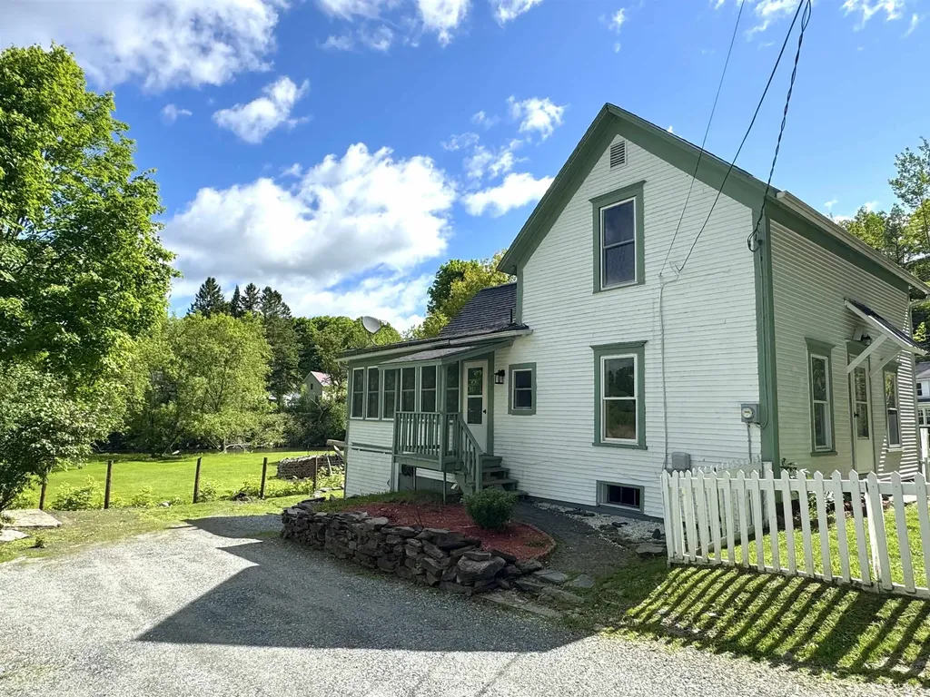 217 Clyde Street Newport City VT 05855