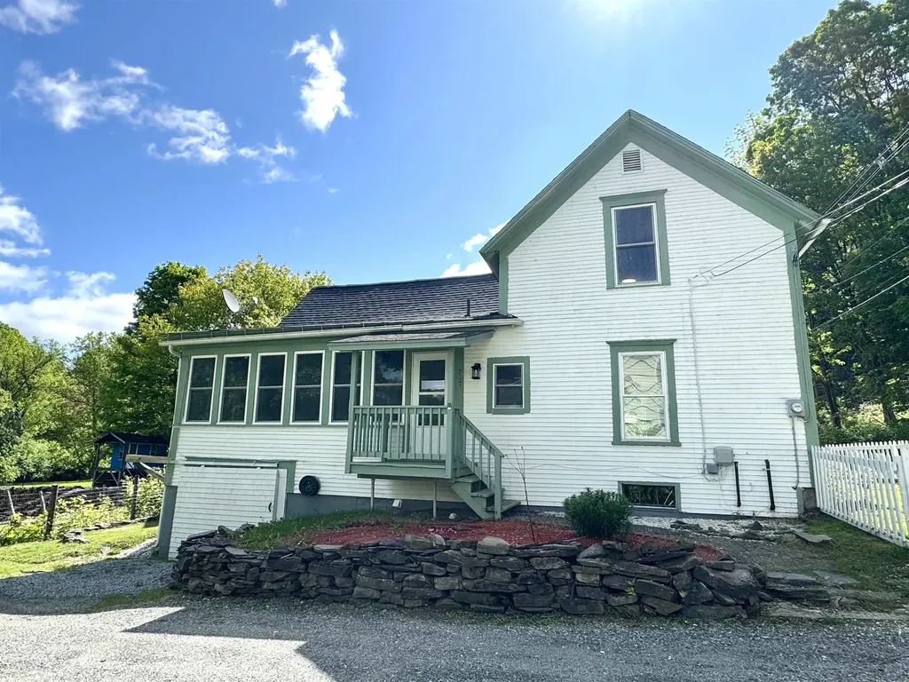 217 Clyde Street Newport City VT 05855