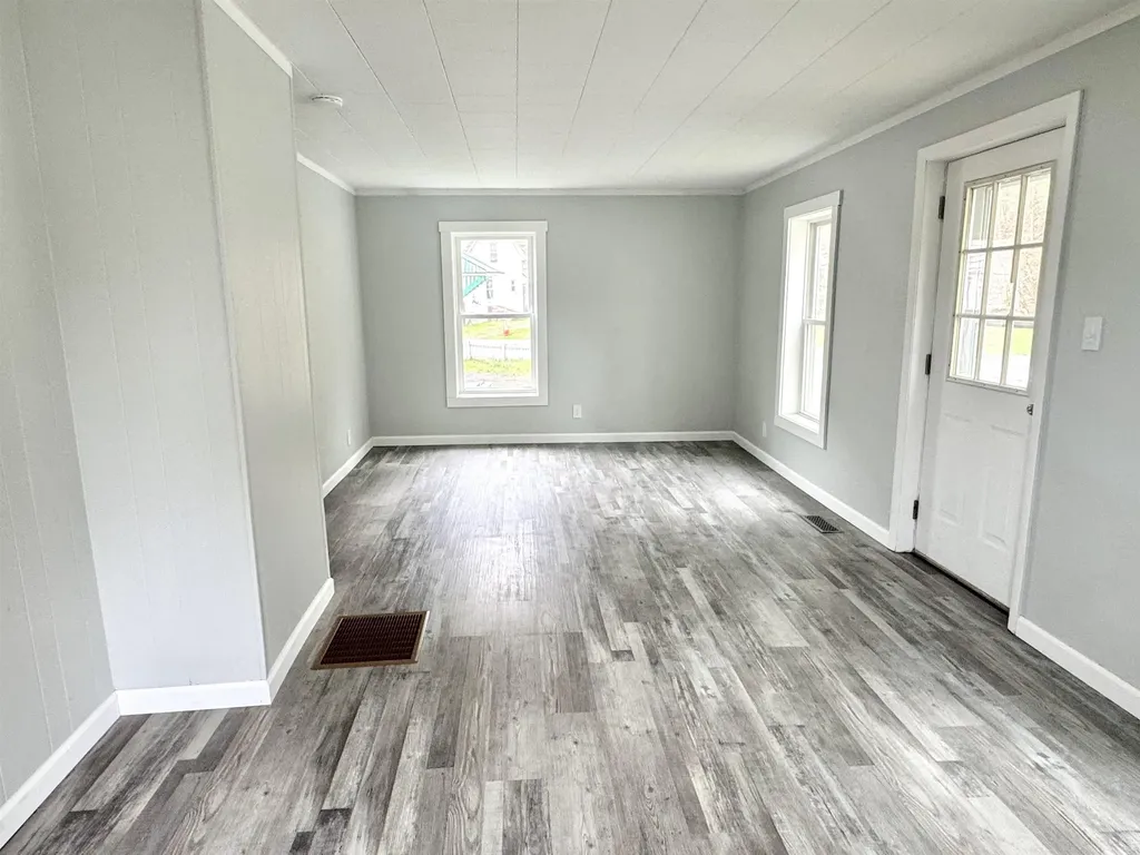 217 Clyde Street Newport City VT 05855