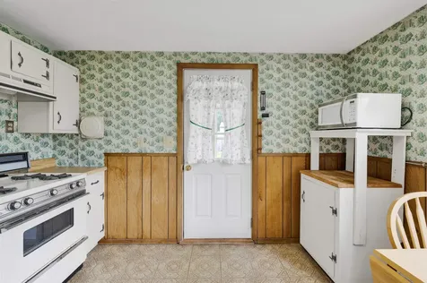 2 Cheyenne Street Dover NH 03820