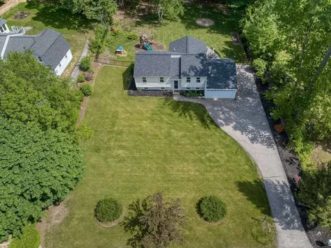 62 Palomino Lane Bedford NH 03110