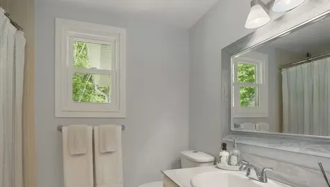 62 Palomino Lane Bedford NH 03110