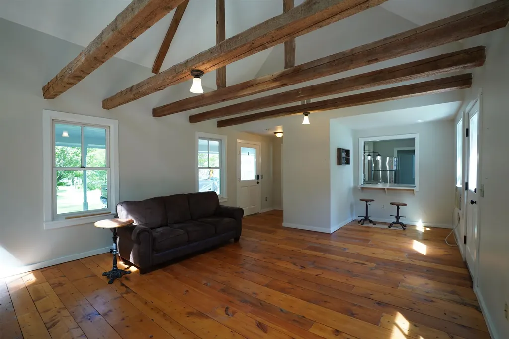 52 Nh Route 114 Grantham NH 03753