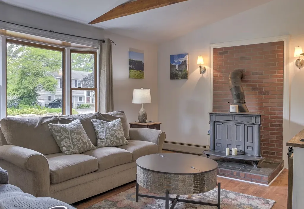 6 Worcester Street Keene NH 03431