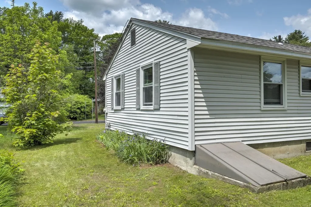 6 Worcester Street Keene NH 03431