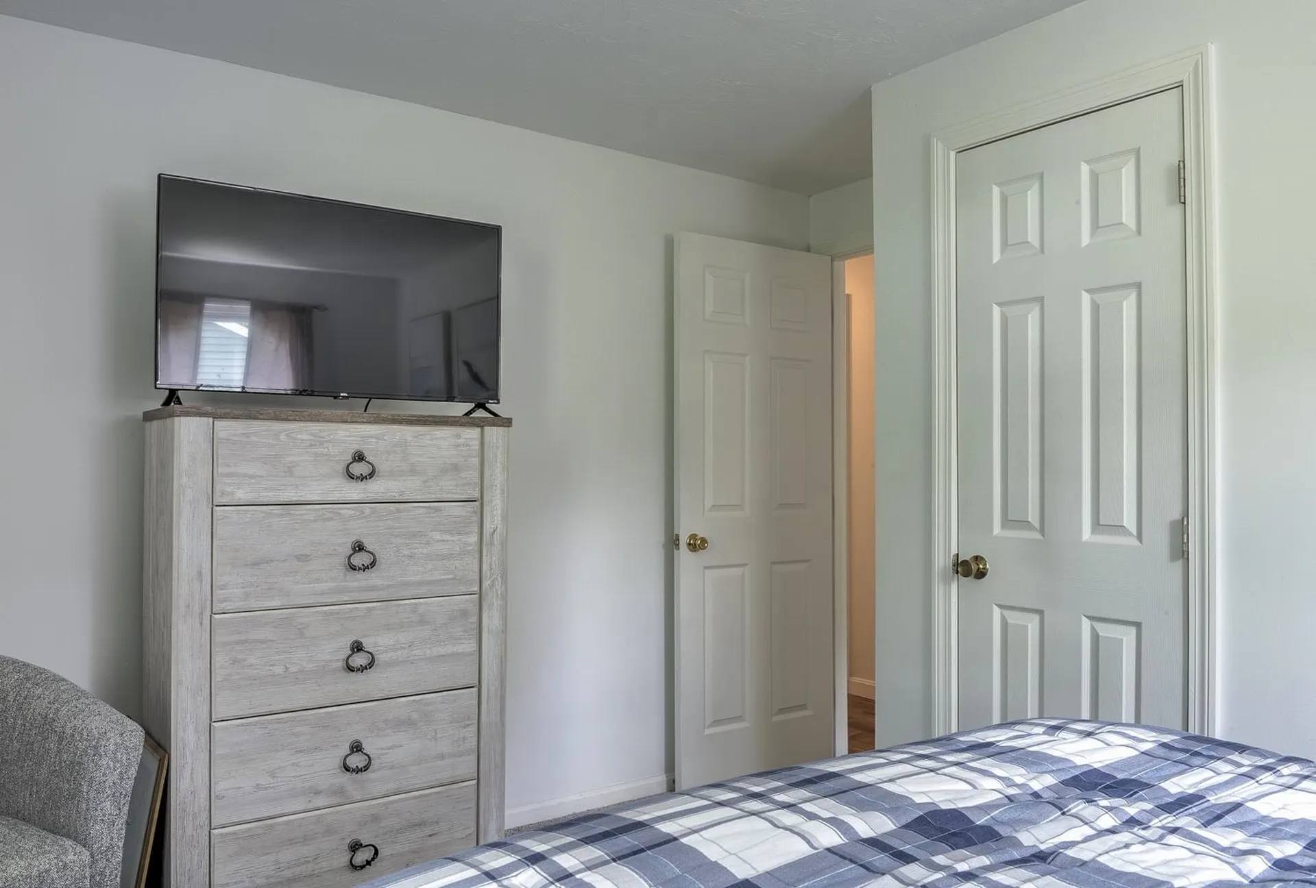 6 Worcester Street Keene NH 03431