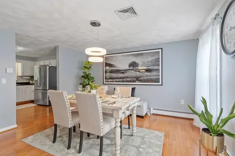19 Scotchpine Lane Merrimack NH 03054