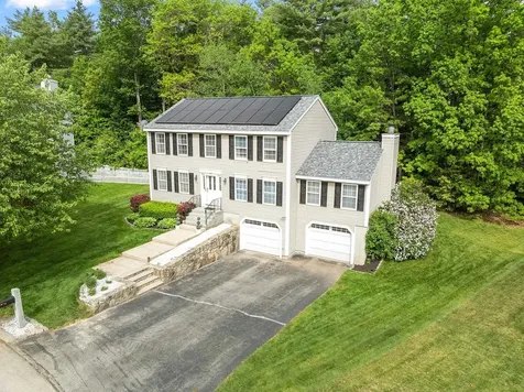 19 Scotchpine Lane Merrimack NH 03054