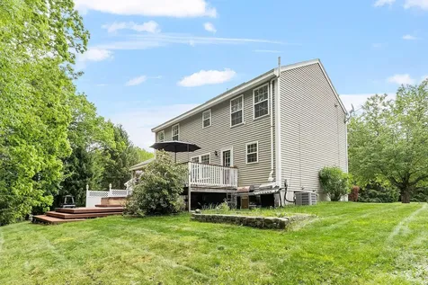 19 Scotchpine Lane Merrimack NH 03054