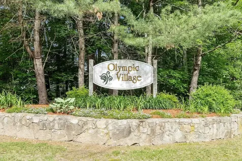 19 Scotchpine Lane Merrimack NH 03054