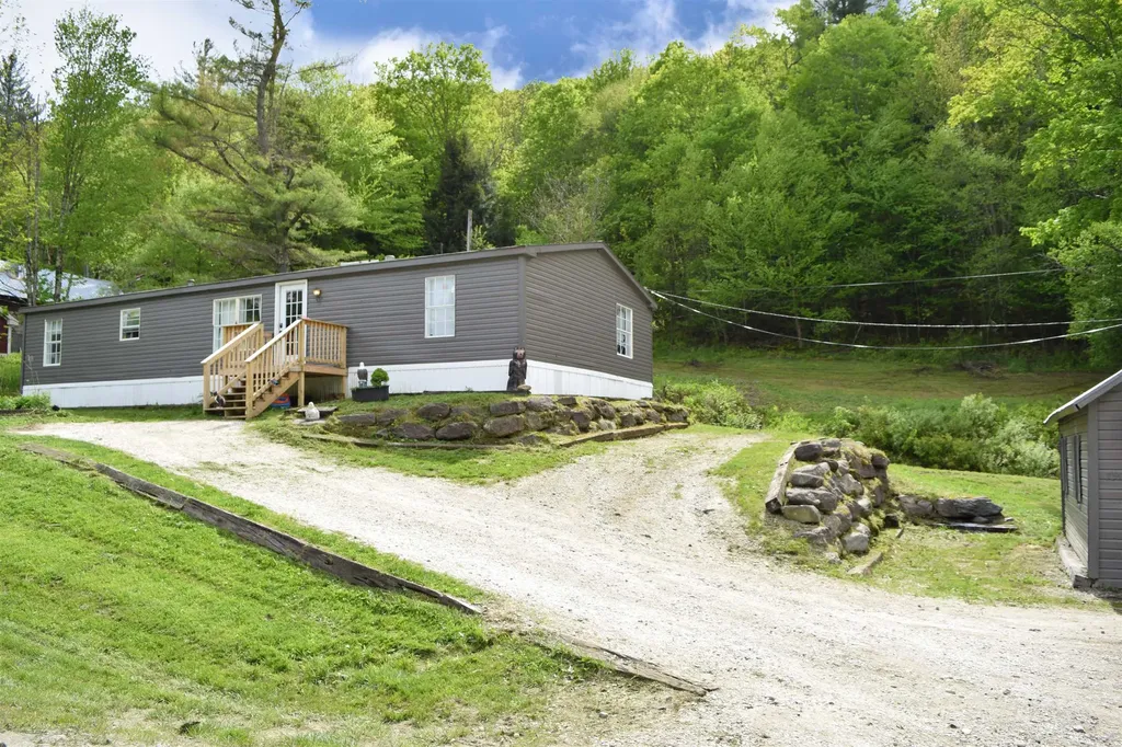 7906 Main Road Huntington VT 05462