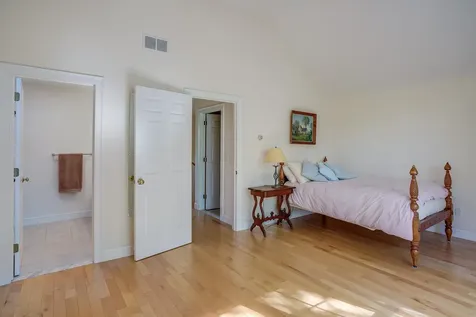 43 Ledgeview Drive Newmarket NH 03857