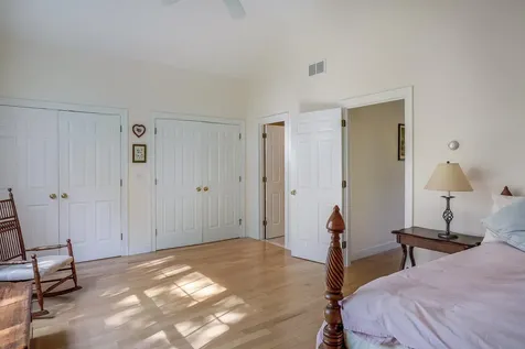 43 Ledgeview Drive Newmarket NH 03857