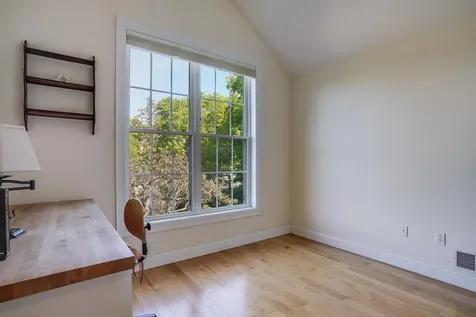 43 Ledgeview Drive Newmarket NH 03857