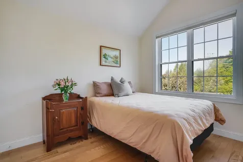 43 Ledgeview Drive Newmarket NH 03857