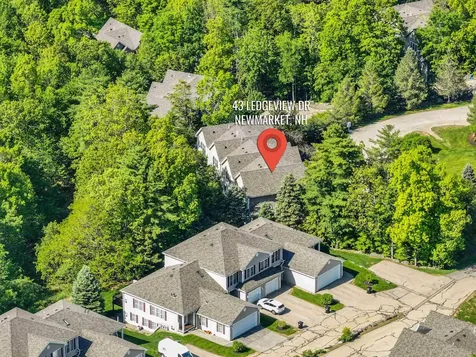 43 Ledgeview Drive Newmarket NH 03857