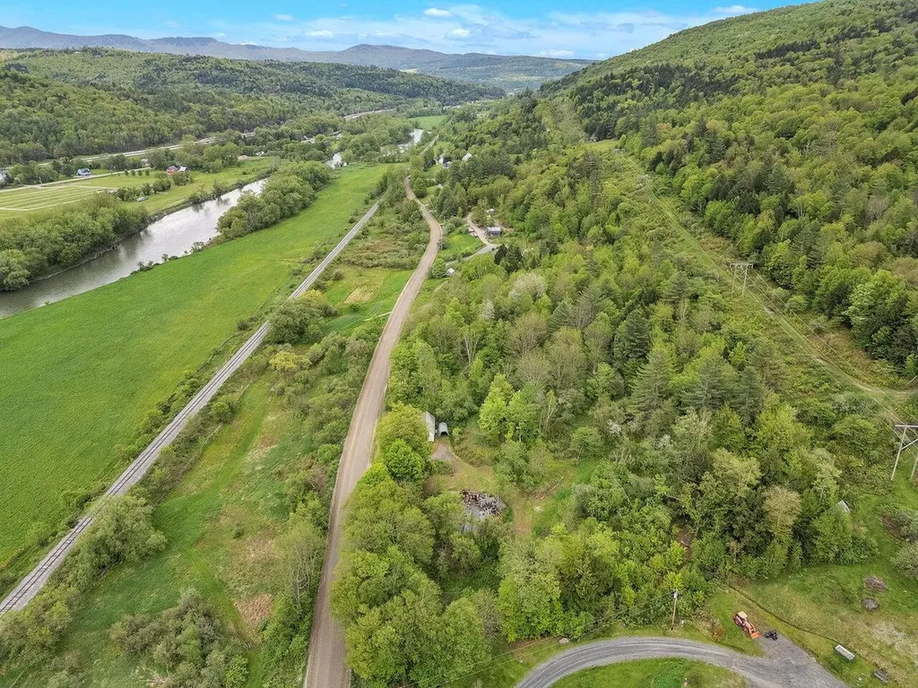 3567 River Road Duxbury VT 05676