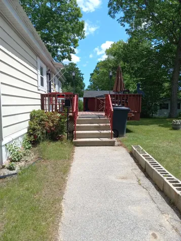 58 Lillian Avenue Seabrook NH 03874