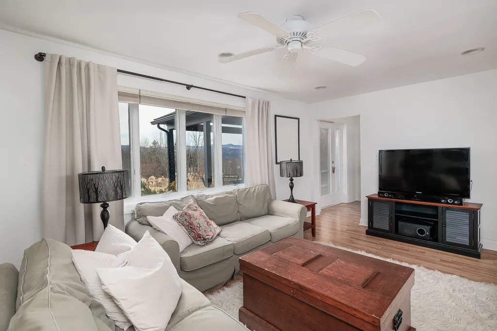 987 Common Road Waitsfield VT 05673