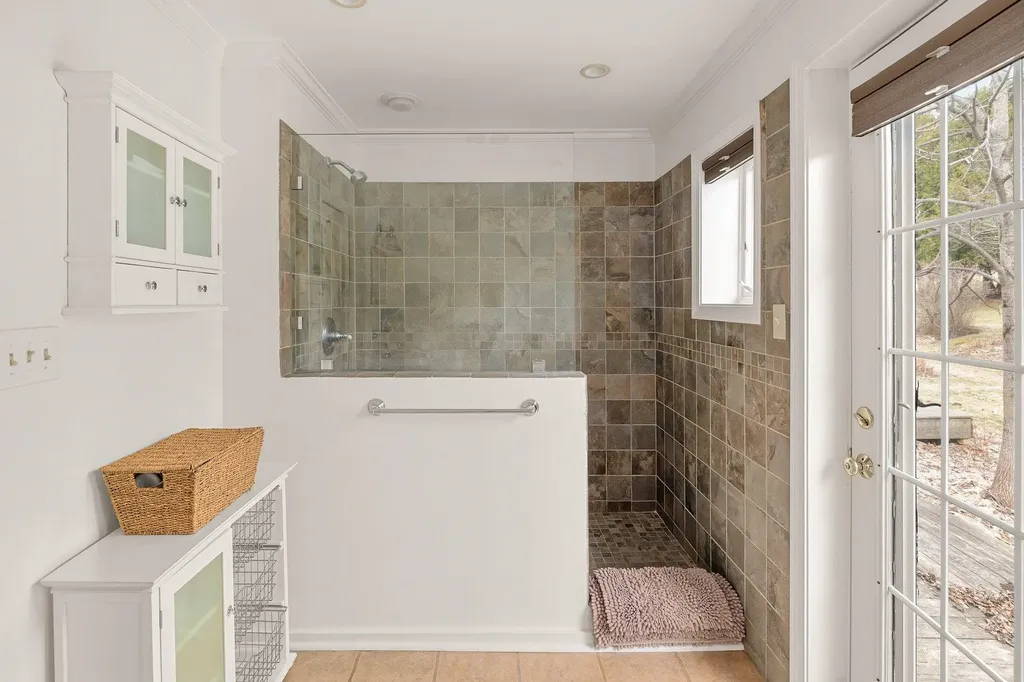 987 Common Road Waitsfield VT 05673