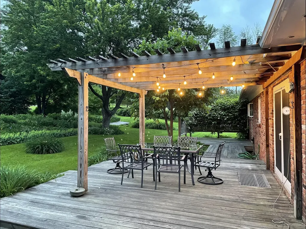 987 Common Road Waitsfield VT 05673