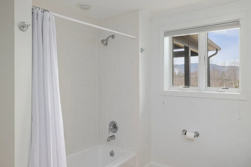 987 Common Road Waitsfield VT 05673