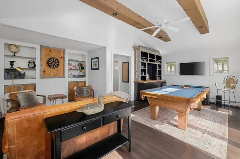 987 Common Road Waitsfield VT 05673