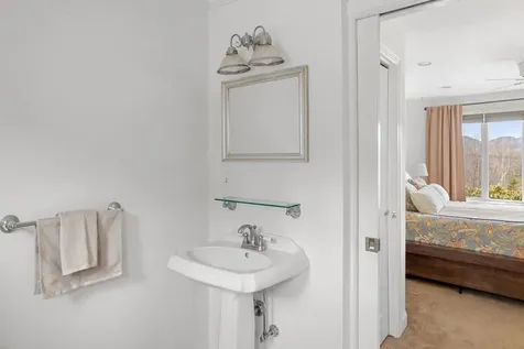 987 Common Road Waitsfield VT 05673