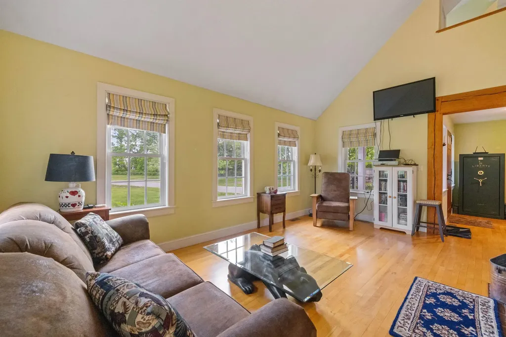 246 Windsor Road Hillsborough NH 03244