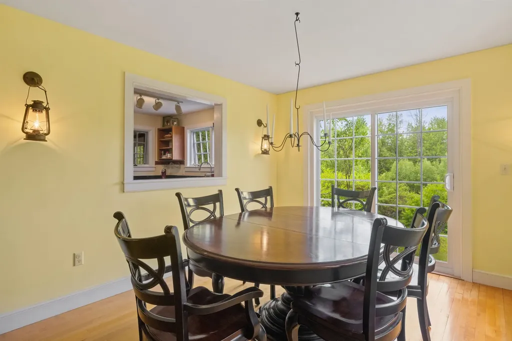 246 Windsor Road Hillsborough NH 03244