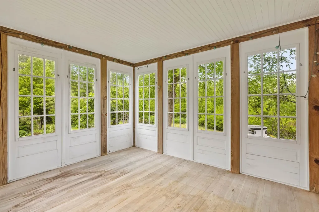 246 Windsor Road Hillsborough NH 03244