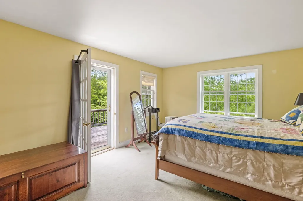 246 Windsor Road Hillsborough NH 03244