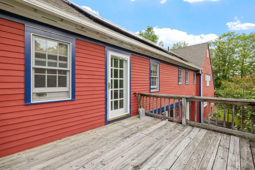 246 Windsor Road Hillsborough NH 03244